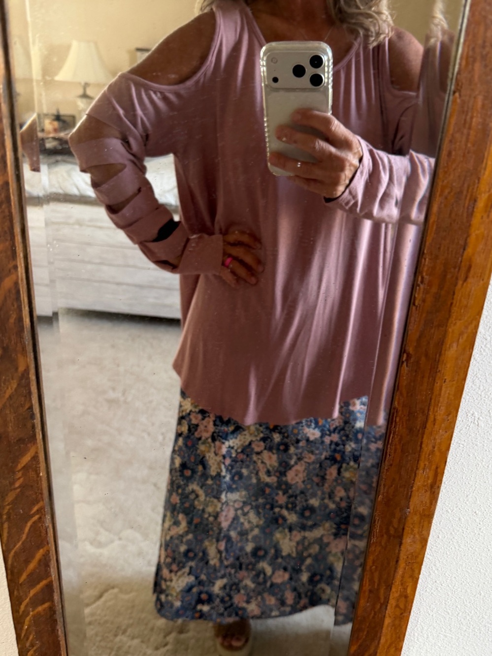 entro Cold-Shoulder Long Sleeve Top in Mauve- NWT